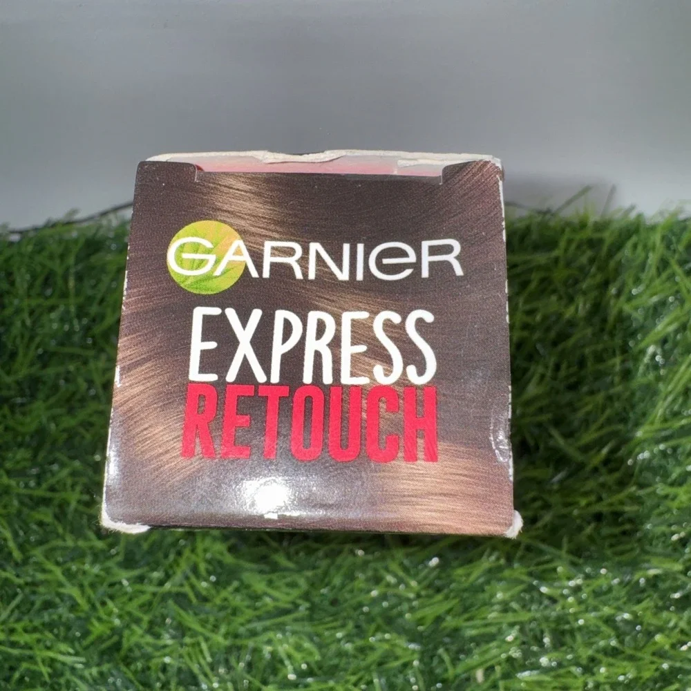 Garnier EXPRESS RETOUCH Grey Hair Concealer Light Brown .34 fl oz
